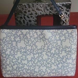 Original !Tous Cream and Black Patterned Clutch
